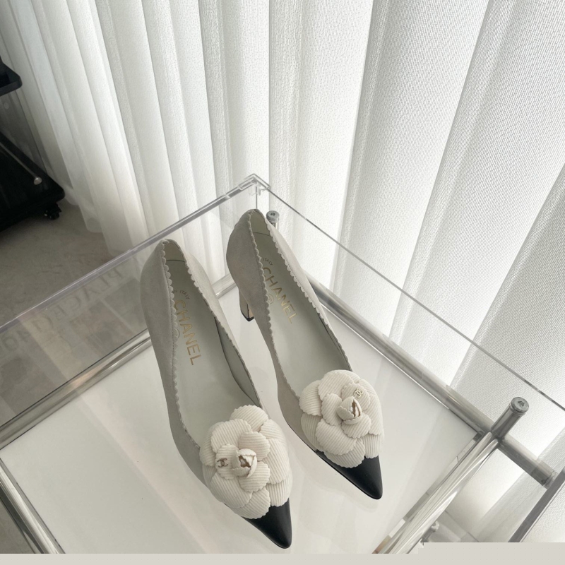 Ch*el high heels